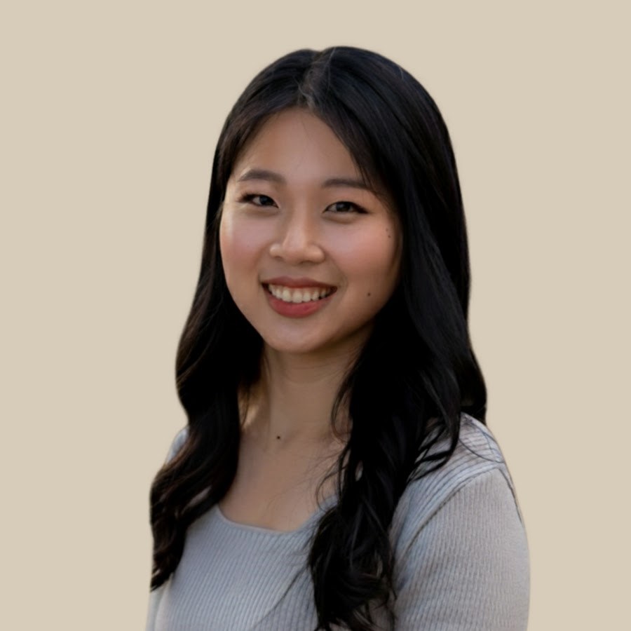 Sandy Lee